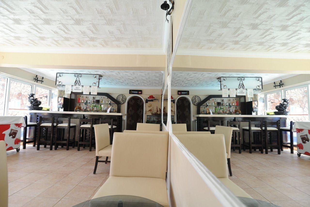 Og-Erim Hotel كوشاداسيه المظهر الخارجي الصورة
