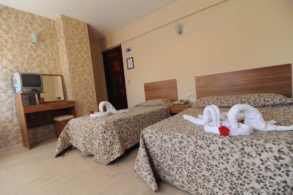 Og-Erim Hotel كوشاداسيه المظهر الخارجي الصورة