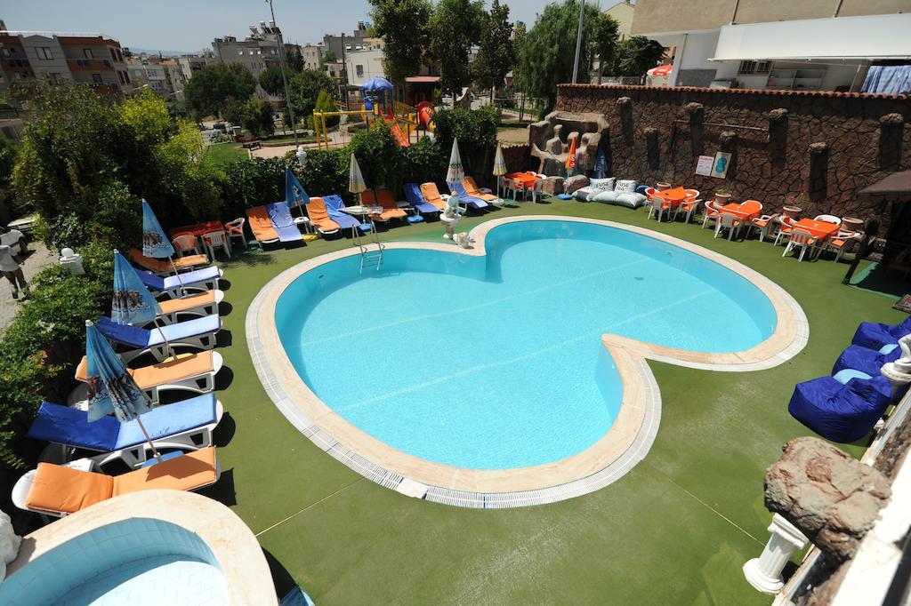 Og-Erim Hotel كوشاداسيه المظهر الخارجي الصورة