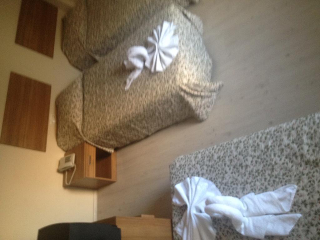 Og-Erim Hotel كوشاداسيه الغرفة الصورة